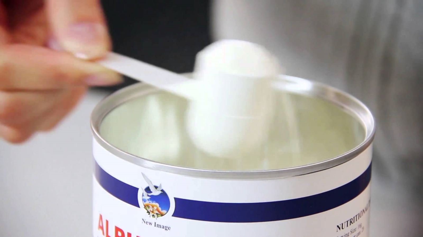 Cách pha và sử dụng sữa non Alpha Lipid Lifeline như thế nào tốt nhất